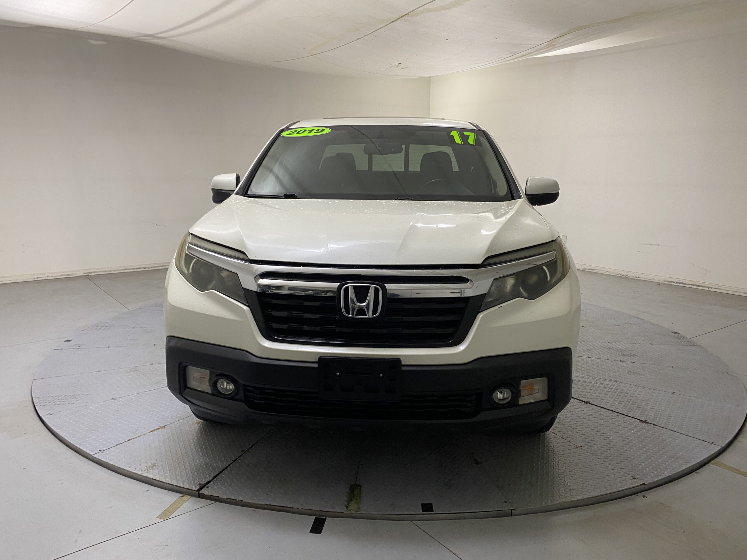 2019 Honda Ridgeline RTL-T's photo