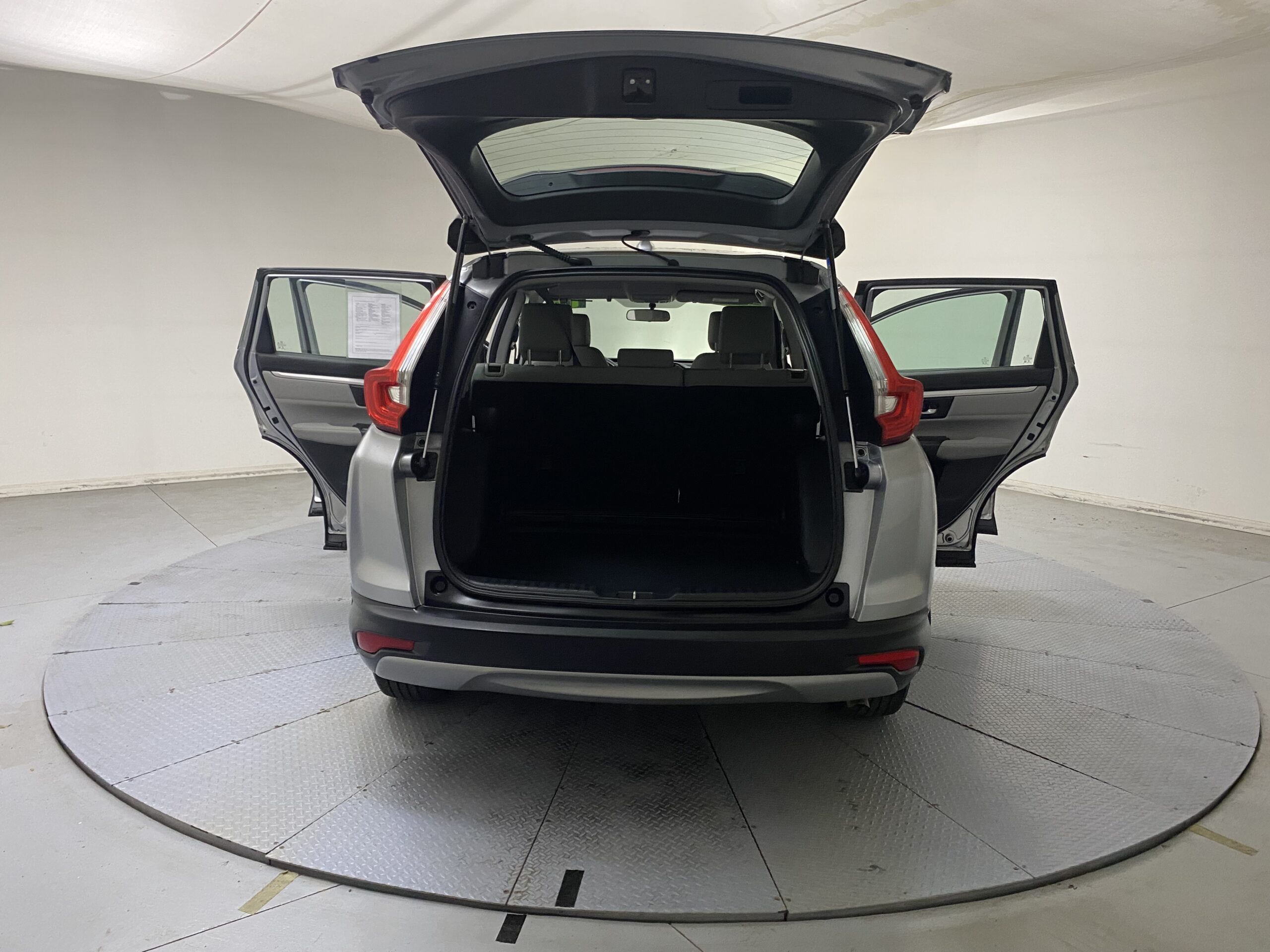 2018 Honda CR-V LX 2WD's photo